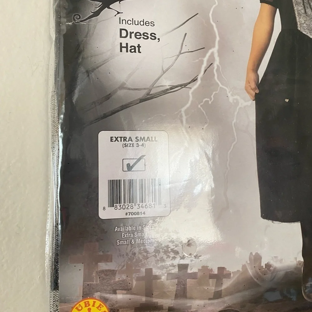Rubies Witches and Wizards REGAL WITCH Costume NEW Girls size XS (3-4) - Picture 3 of 3